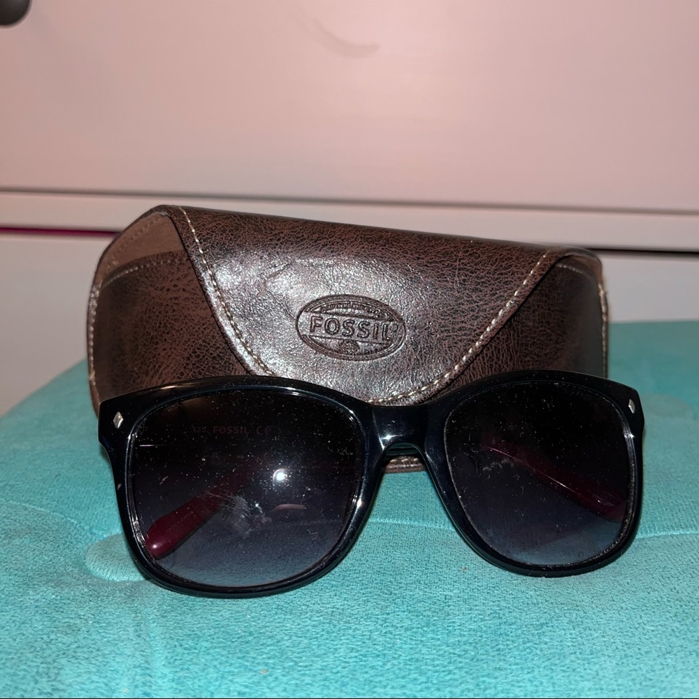 FOSSIL Sunglasses - Picture 3 of 8